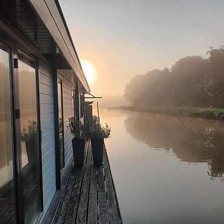 Bb De Woonboot Apartman Anna Paulowna Kültér fotó