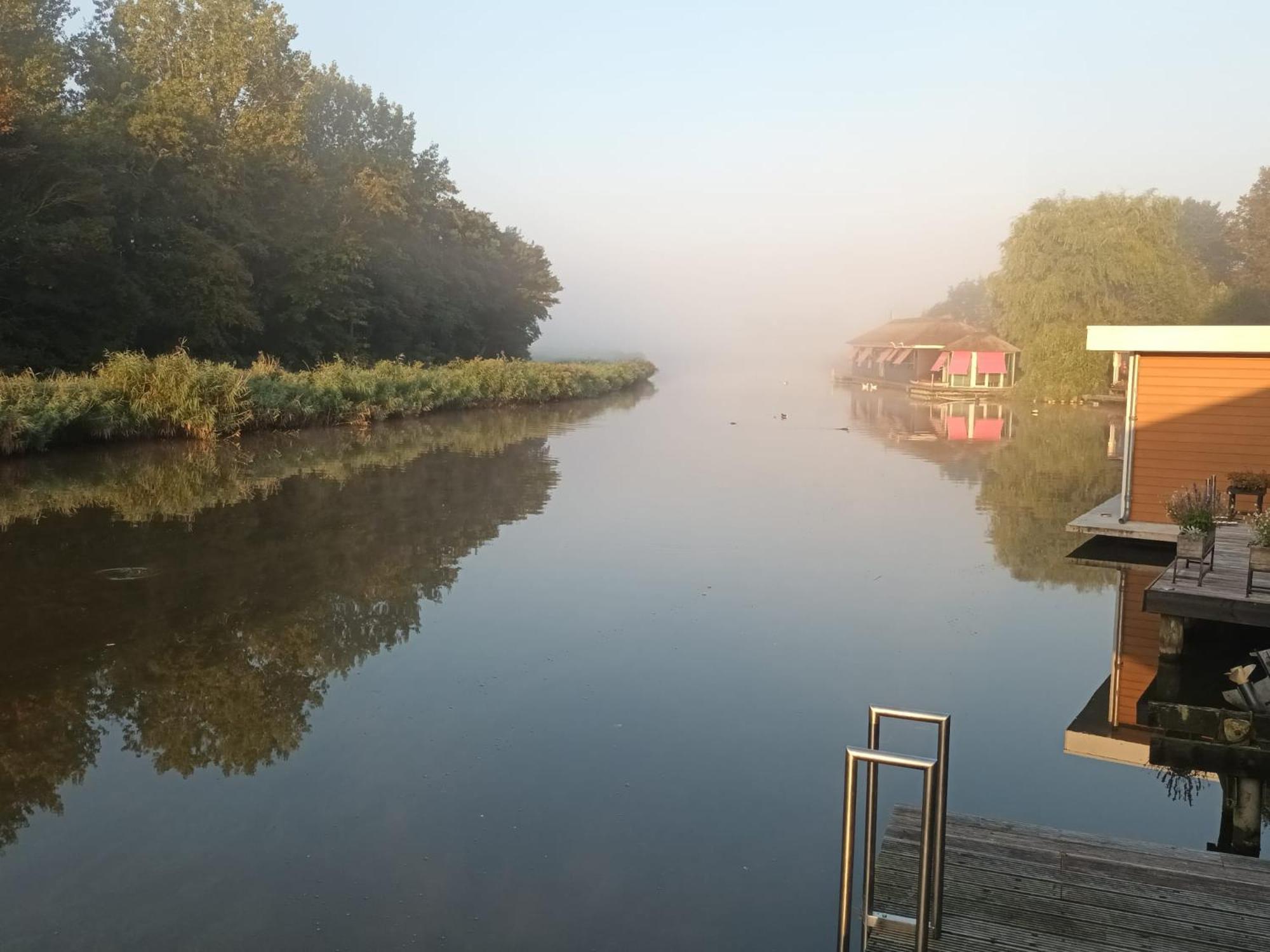 Bb De Woonboot Apartman Anna Paulowna Kültér fotó